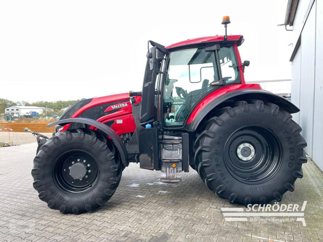 Traktor от тип Valtra T 175 ED | RÜFA | GEWÄHRLEISTUNG 06/2027, Gebrauchtmaschine в Wildeshausen (Снимка 4)